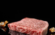 THĂN LƯNG WAGYU A5 – KHI TỪNG THỚ MỠ MANG CÂU CHUYỆN ẨM THỰC